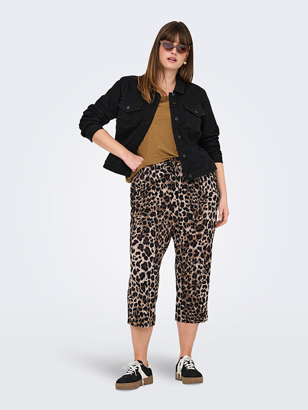 CARGOLDTRASH - Plus Size Housut fra Only Carmakoma