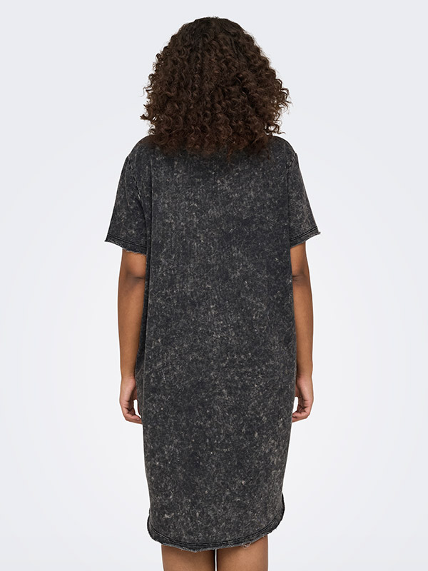 CARASTON - Plus Size Mekko fra Only Carmakoma