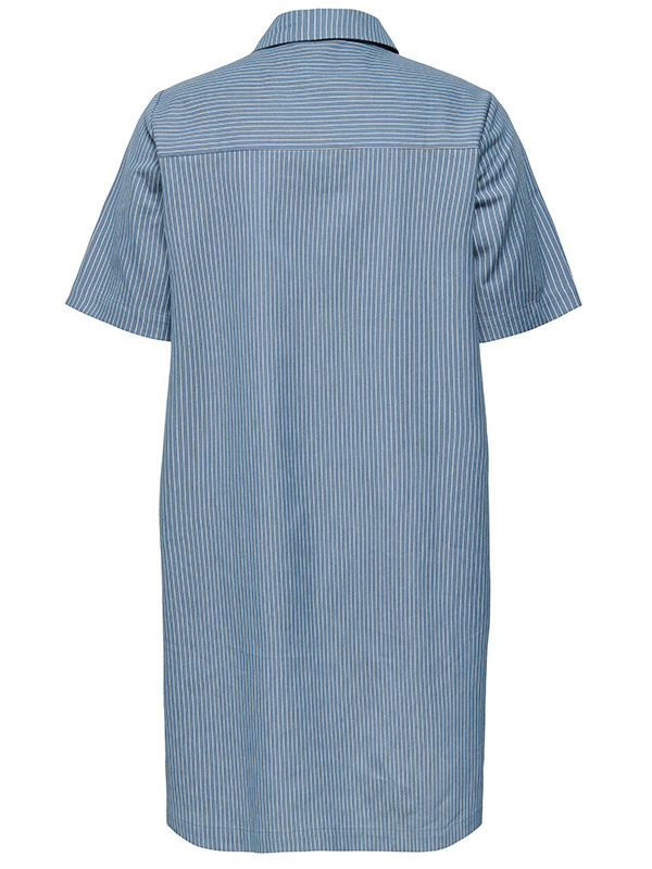CARLOLAH - Plus Size Mekko fra Only Carmakoma