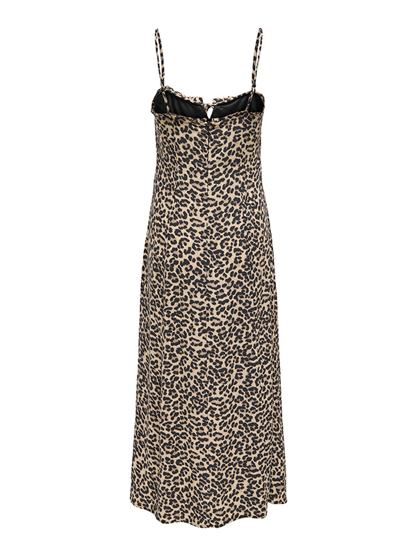 CARNELLY - Plus Size Mekko fra Only Carmakoma
