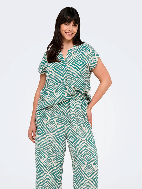 CARSHILLA - Plus Size Pusero fra Only Carmakoma
