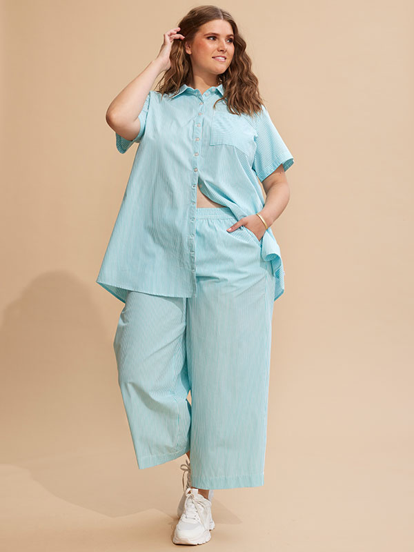 SANDRA - Plus Size Housut fra Zhenzi