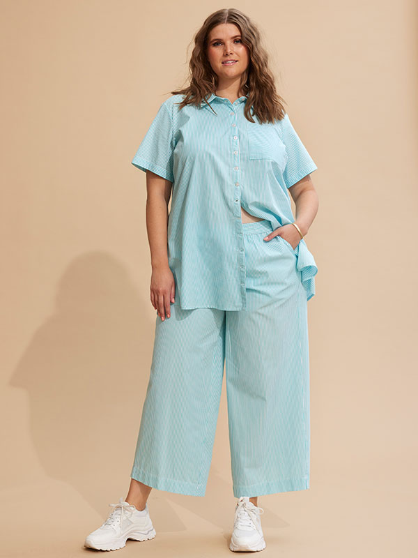 SANDRA - Plus Size Housut fra Zhenzi