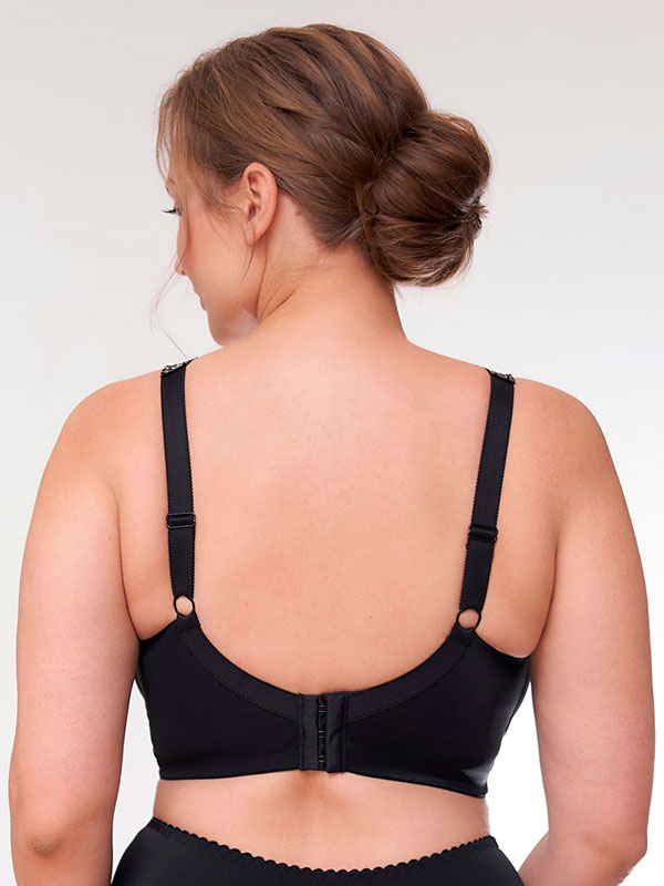 BEATE WIRELESS - Plus Size Ilman kaaria liivit fra Plaisir