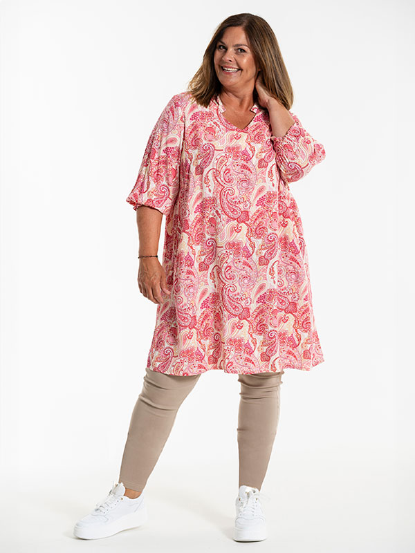CLARA - Plus Size Housut fra Gozzip