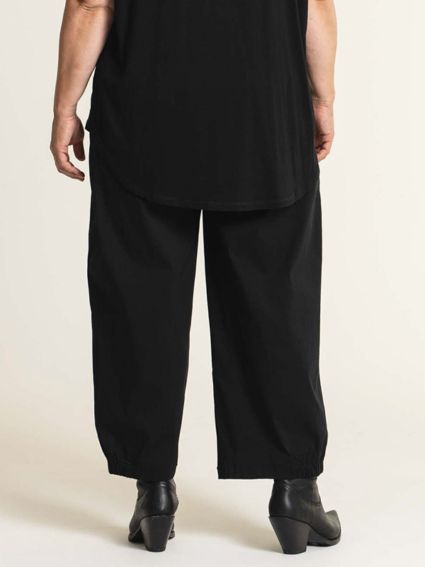 CLARA  - Plus Size Housut fra Gozzip