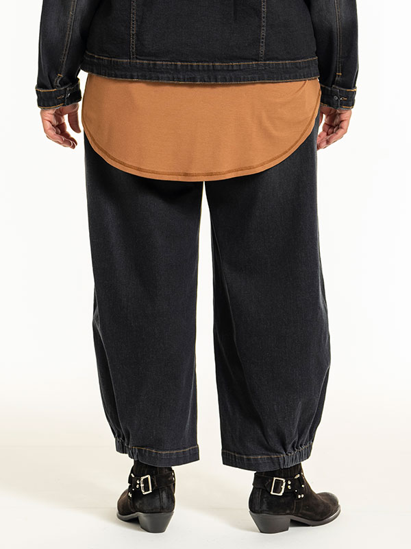 CLARA - Plus Size Farkut fra Gozzip