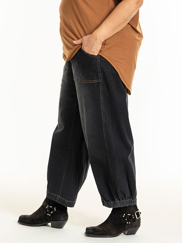 CLARA - Plus Size Farkut fra Gozzip