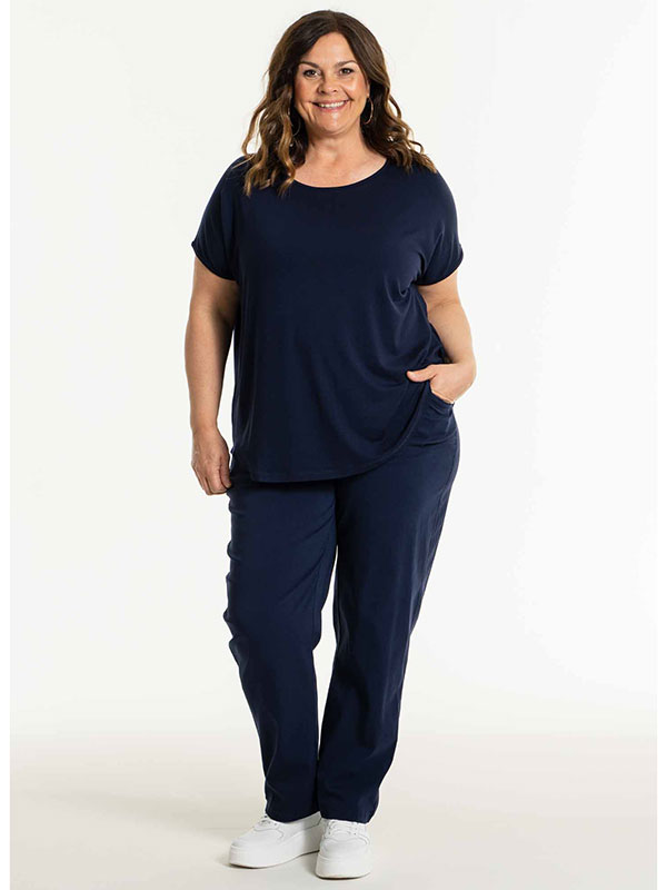 GITTE - Plus Size T-paita fra Gozzip