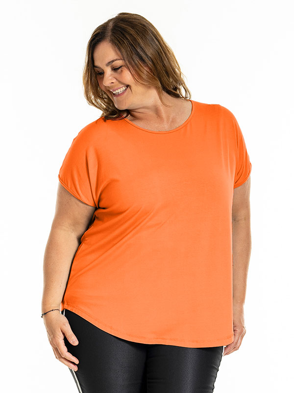 GITTE - Plus Size T-paita fra Gozzip