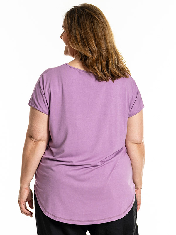 GITTE - Plus Size T-paita fra Gozzip