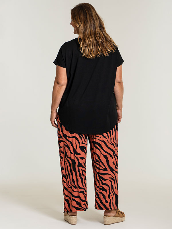 GITTE  - Plus Size T-paita fra Gozzip