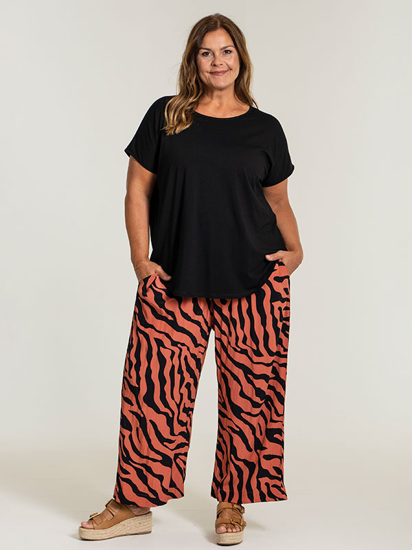 GITTE  - Plus Size T-paita fra Gozzip