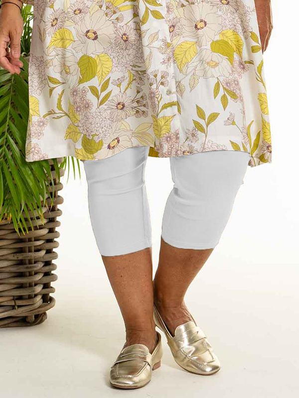 CLARA - Plus Size Housut fra Gozzip