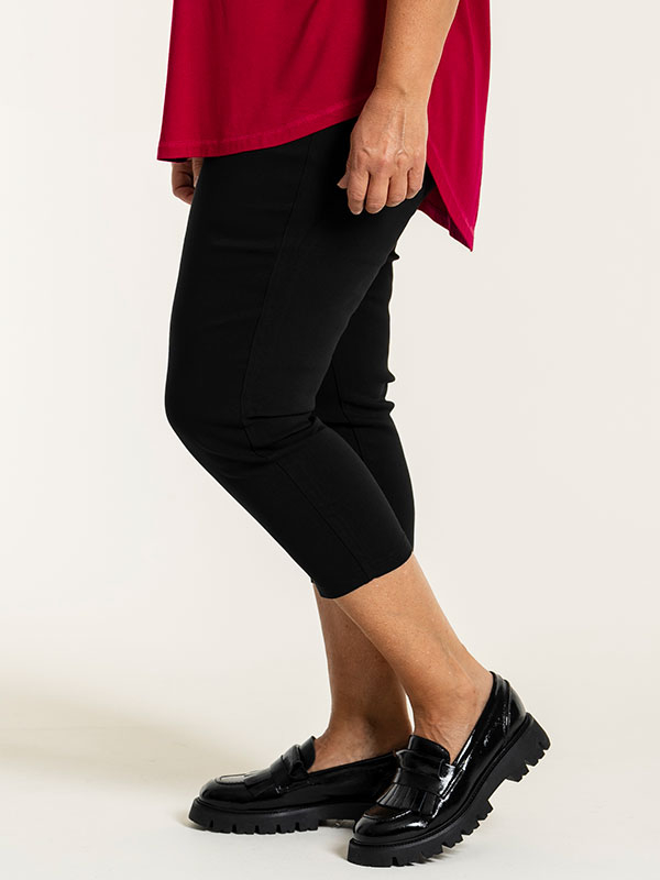 CLARA  - Plus Size Leggingsit fra Gozzip