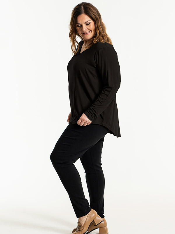 GITTE  - Plus Size Pusero fra Gozzip