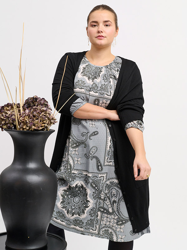 ADDIANE - Plus Size Mekko fra Adia