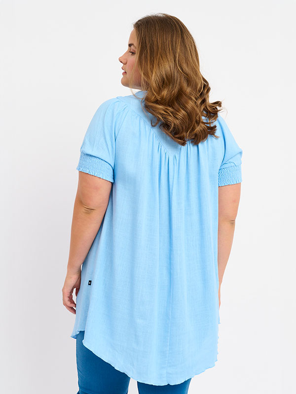 ADVALKYRIE - Plus Size Mekko fra Adia