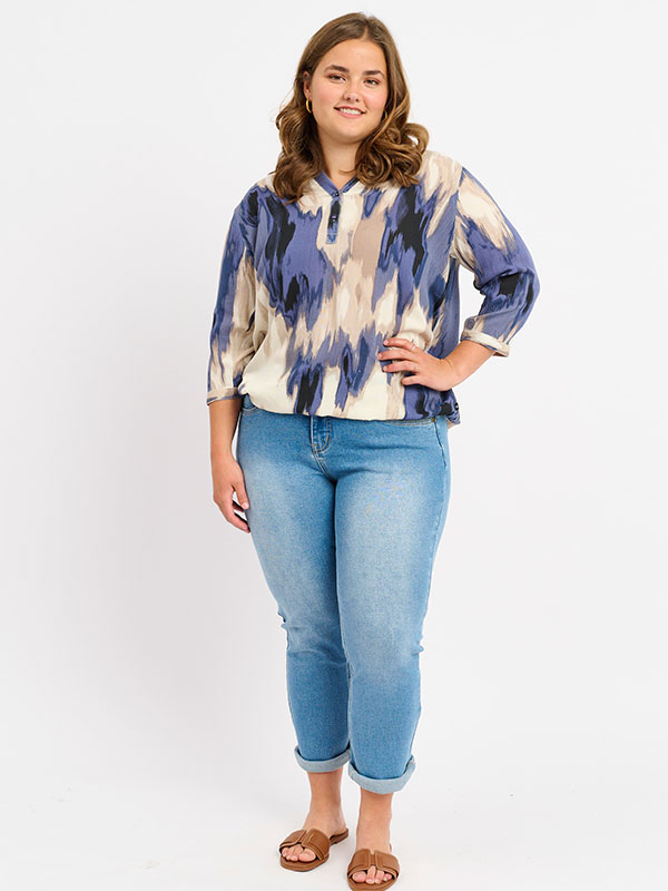 ADVERA - Plus Size Pusero fra Adia