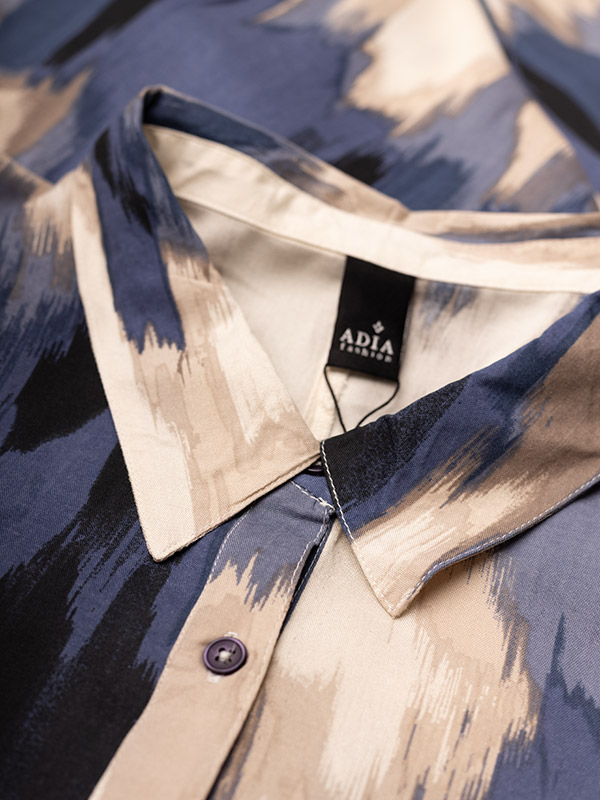 ADVILHELMA - Plus Size Mekko fra Adia