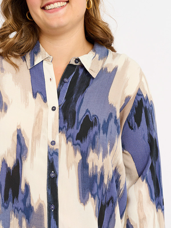 ADVILHELMA - Plus Size Mekko fra Adia