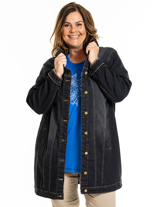AMELA - Plus Size Takki fra Gozzip