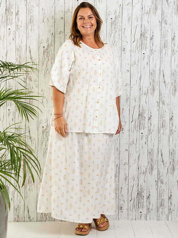 DIA - Plus Size Hame fra Gozzip