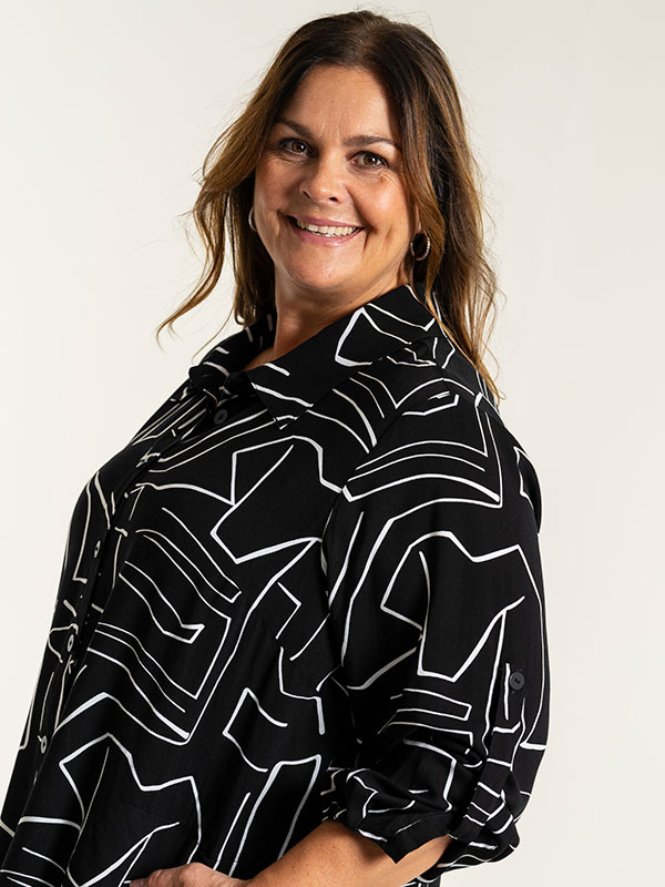 ARNA - Plus Size Tunic fra Gozzip