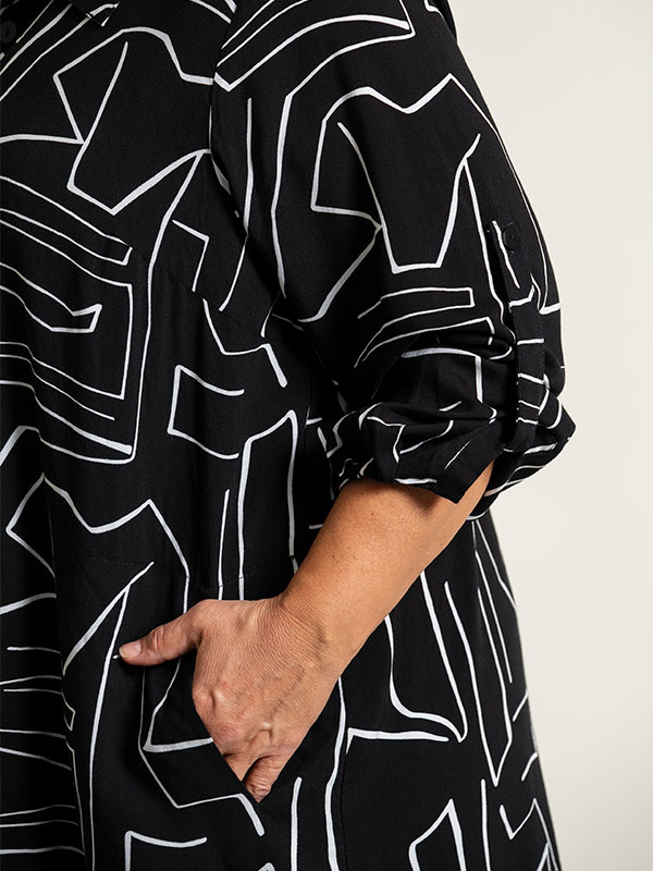 ARNA - Plus Size Tunic fra Gozzip