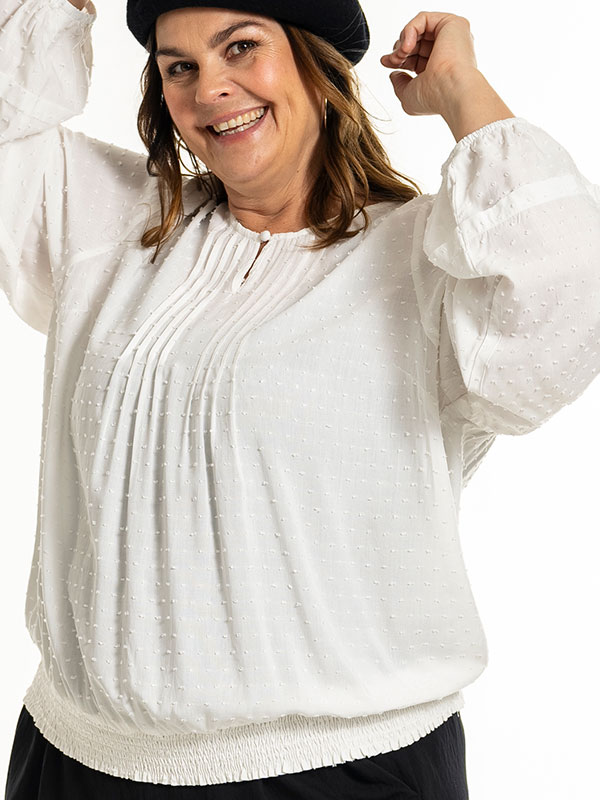 GABRIELLA - Plus Size Pusero fra Gozzip