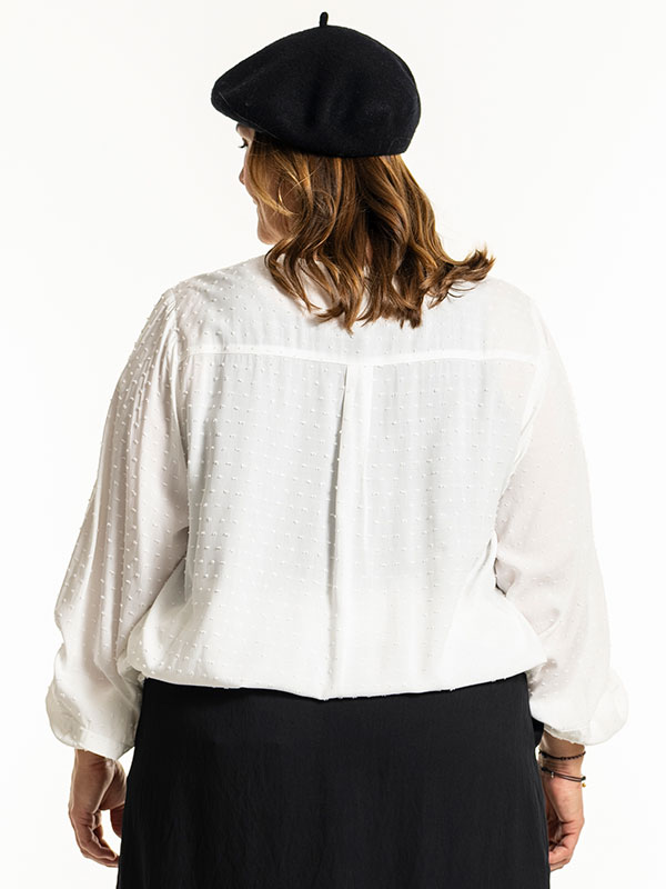 GABRIELLA - Plus Size Pusero fra Gozzip