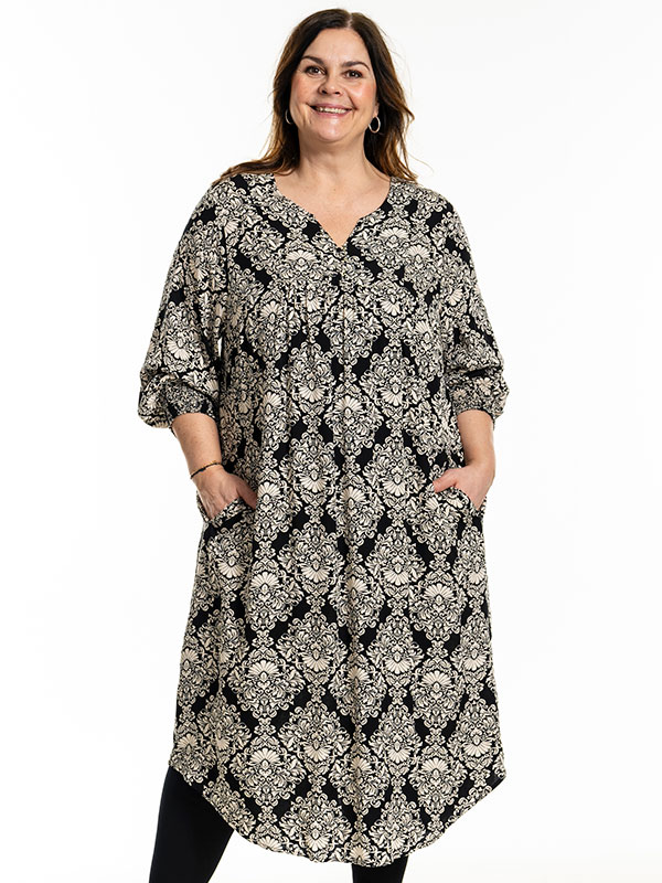 ALICE - Plus Size Mekko fra Gozzip
