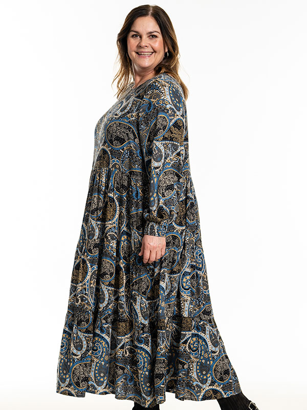 SUSSIE - Plus Size Mekko fra Gozzip
