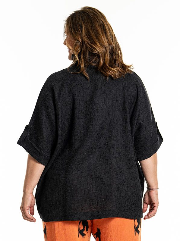 ILSABET - Plus Size Pusero fra Gozzip