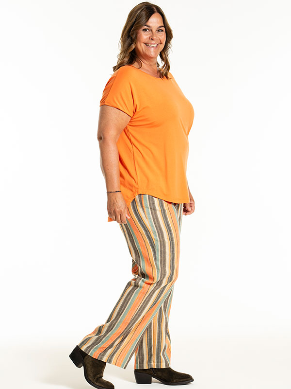 JAKOBE - Plus Size Housut fra Gozzip