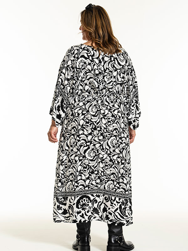 JAMILA - Plus Size Mekko fra Gozzip