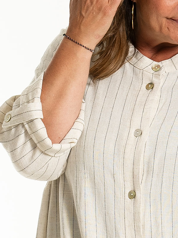 MONNA - Plus Size Tunic fra Gozzip