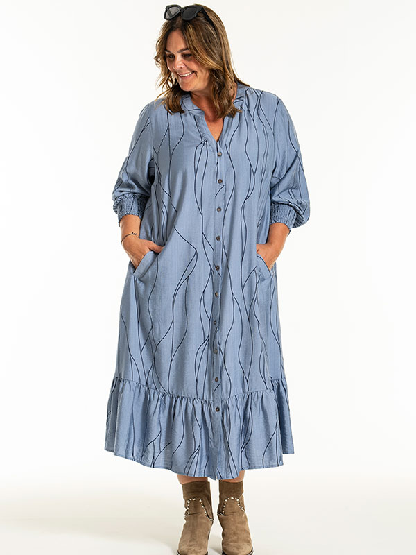 SIGRUN - Plus Size Mekko fra Gozzip