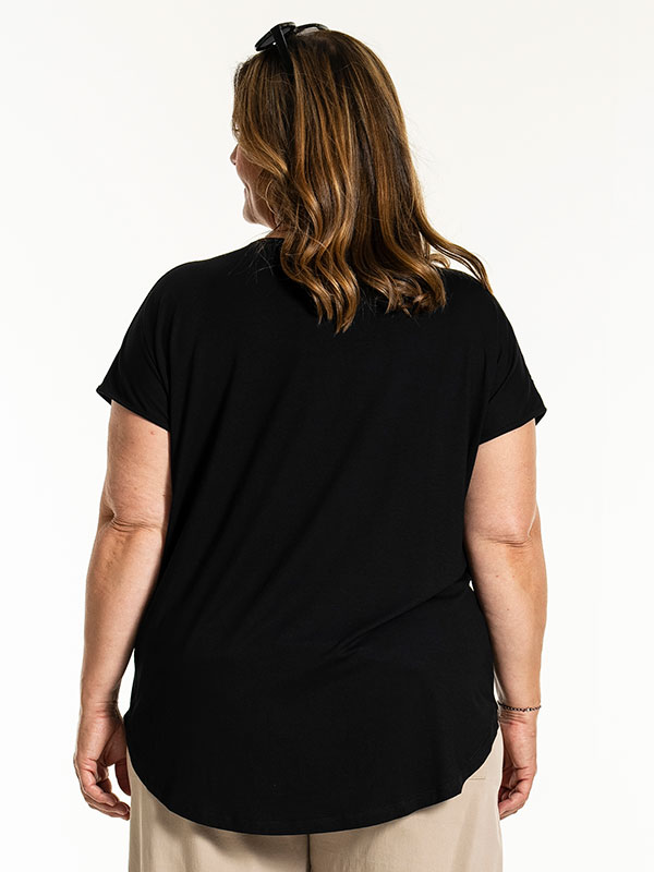 GITTE - Plus Size T-paita fra Gozzip