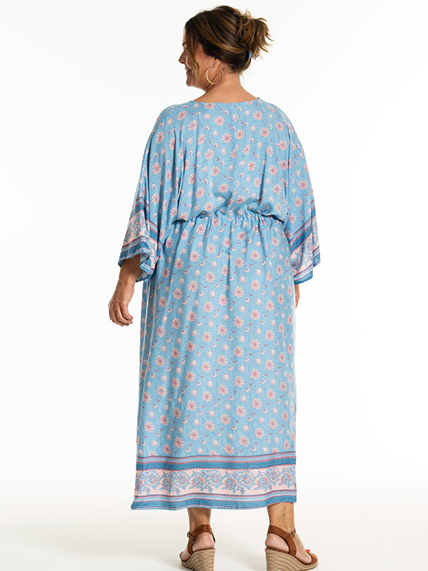 JAMILA - Plus Size Mekko fra Gozzip