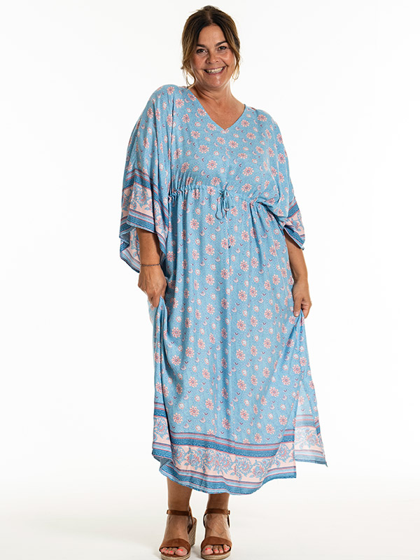 JAMILA - Plus Size Mekko fra Gozzip