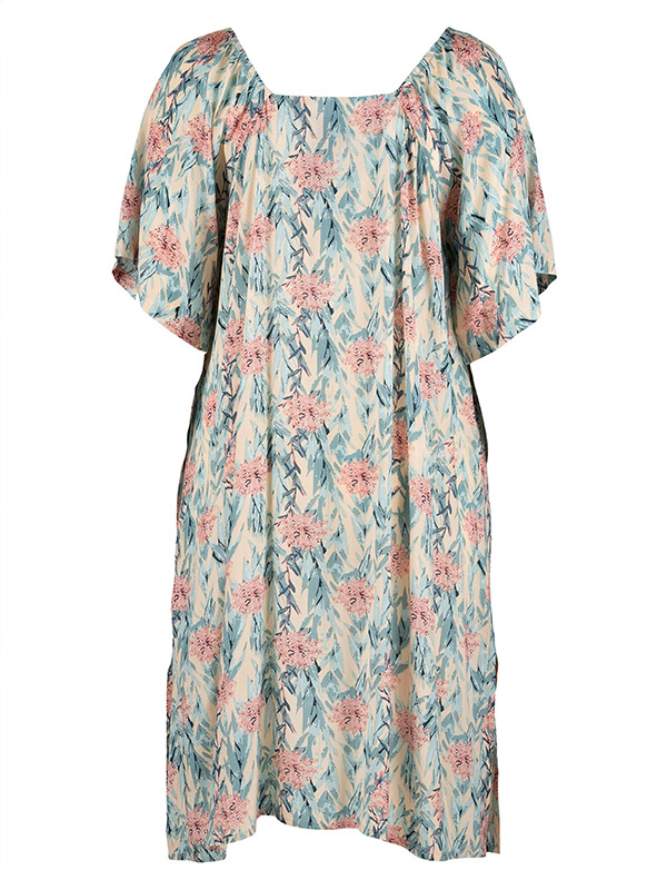 KERSTINE - Plus Size Mekko fra Gozzip