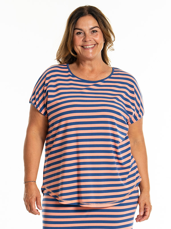 GITTE - Plus Size T-paita fra Gozzip