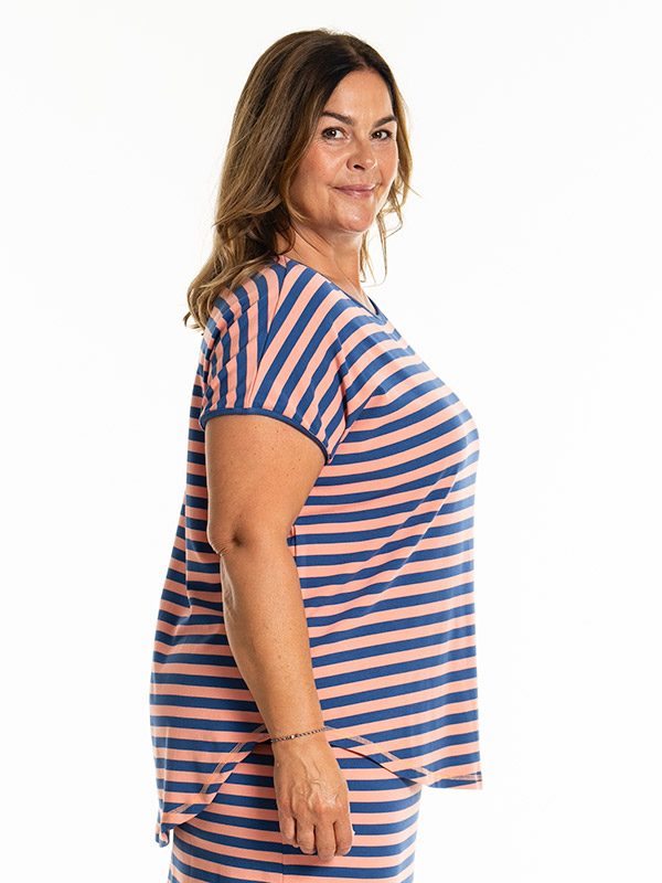 GITTE - Plus Size T-paita fra Gozzip