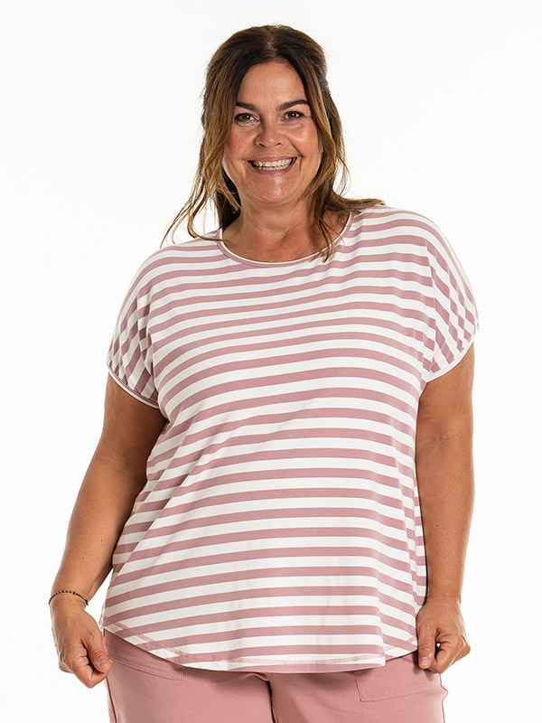 GITTE - Plus Size T-paita fra Gozzip