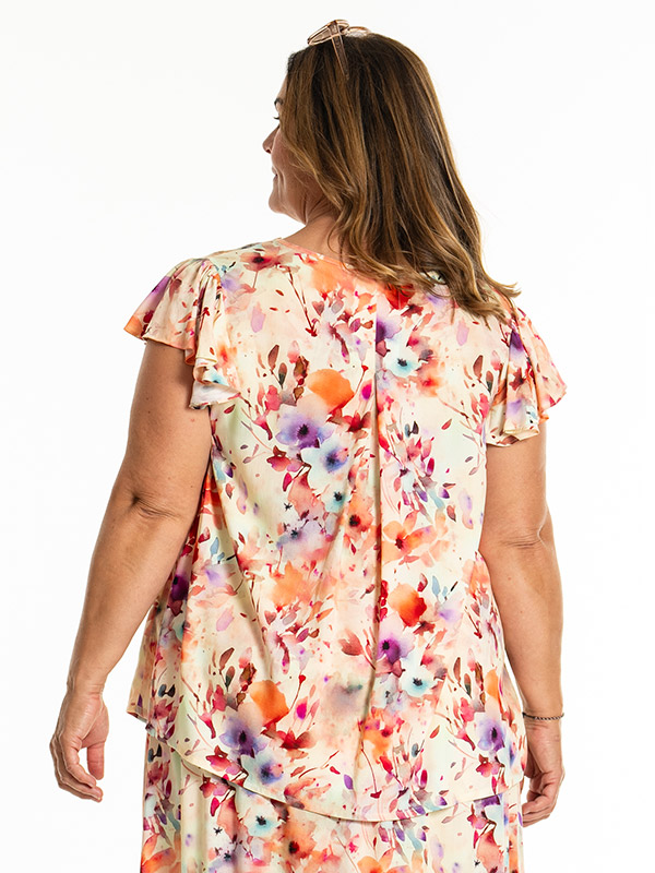 KETTI - Plus Size Pusero fra Gozzip