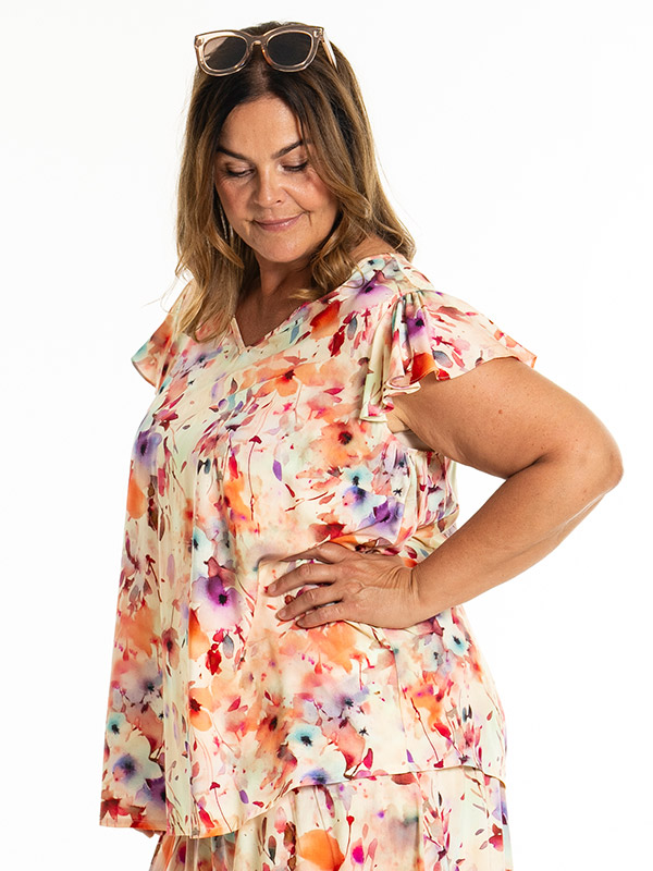 KETTI - Plus Size Pusero fra Gozzip