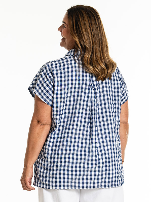 KAISA - Plus Size Paita fra Gozzip