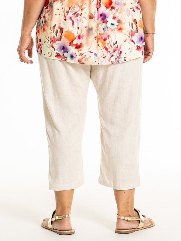 KIANNA - Plus Size Housut fra Gozzip