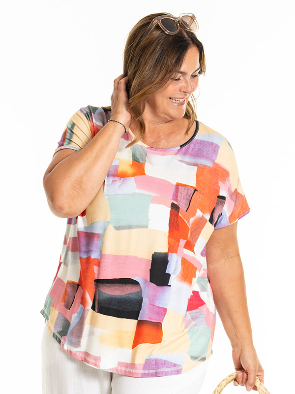 GITTE - Plus Size T-paita fra Gozzip